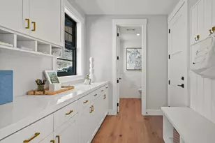 31 Erin Dr, San Rafael, CA 94903 - Photo 6