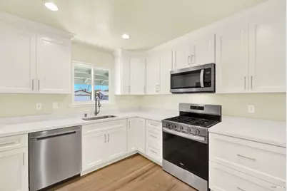 255 E Chestnut Street, Dixon, CA 95620 - Photo 36