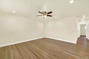 255 E Chestnut St, Dixon, CA 95620 - Photo 20