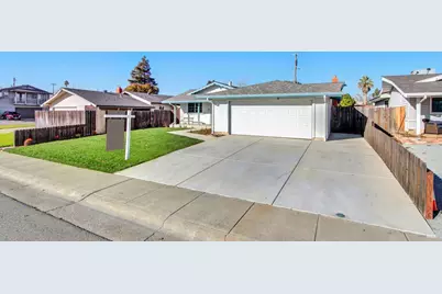 255 E Chestnut Street, Dixon, CA 95620 - Photo 10