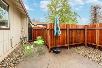 724 Agnew Place, Santa Rosa, CA 95401 - Photo 30