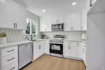 1312 Phillip Way, Suisun City, CA 94585 - Photo 8