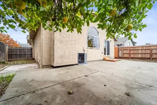 1120 Camellia Ln, Suisun City, CA 94585 - Photo 28