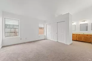 1120 Camellia Ln, Suisun City, CA 94585 - Photo 22