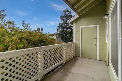 735 Buchanan Street #221, Benicia, CA 94510 - Photo 50