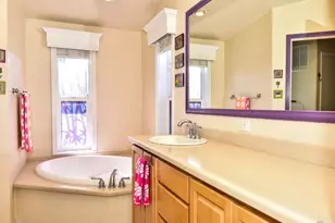 45 International Blvd, Sonoma, CA 95476 - Photo 22