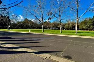 10845 Rio Ruso Dr, Windsor, CA 95492 - Photo 10