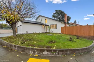 102 Dartmouth Ave, Vallejo, CA 94589 - Photo 2