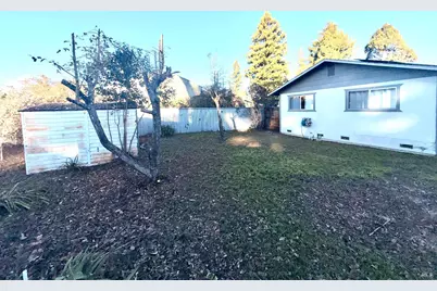 372 South Lenore Avenue, Willits, CA 95490 - Photo 2