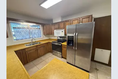 372 South Lenore Avenue, Willits, CA 95490 - Photo 6