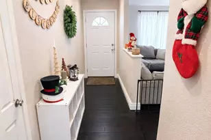 1019 Whistler Dr, Suisun City, CA 94585 - Photo 2