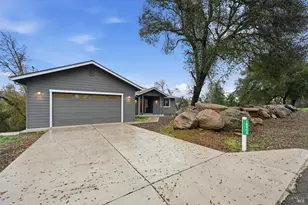 18904 Timber Point Rd, Hidden Valley Lake, CA 95467 - Photo 4