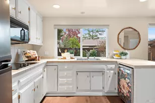 8853 Oak Trail Ct, Santa Rosa, CA 95409 - Photo 20