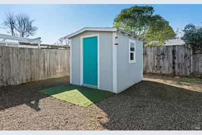 8633 Lancaster Drive, Rohnert Park, CA 94928 - Photo 40