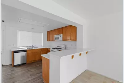 712 Daniels Avenue, Vallejo, CA 94590 - Photo 8