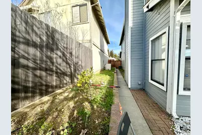 2472 Vista Grande, Fairfield, CA 94534 - Photo 54