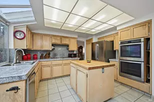 327 Blazing Star Ct, Windsor, CA 95492 - Photo 12