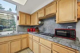 327 Blazing Star Ct, Windsor, CA 95492 - Photo 14