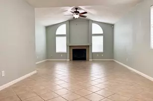 107 Freedom Ct, Vacaville, CA 95687 - Photo 2