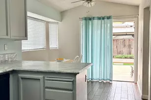 107 Freedom Ct, Vacaville, CA 95687 - Photo 8