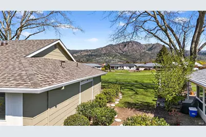 333 Golf Court, Santa Rosa, CA 95409 - Photo 12