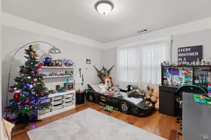 94 Sir Francis Drake Blvd, Ross, CA 94957 - Photo 24