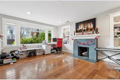 94 Sir Francis Drake Boulevard, Ross, CA 94957 - Photo 18