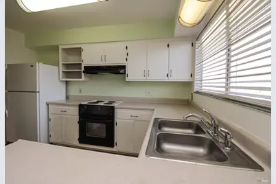 178 Glacier Circle, Vacaville, CA 95687 - Photo 20
