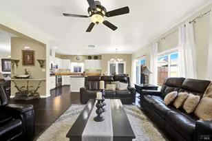 413 Meehan Ct, Suisun City, CA 94585 - Photo 12