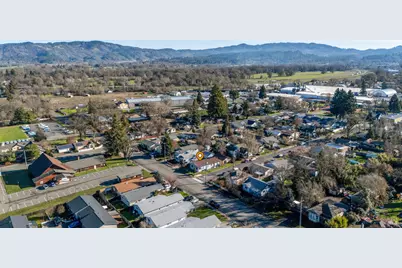 309 E Valley Street, Willits, CA 95490 - Photo 18