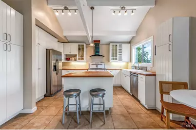 17323 Hillside Avenue, Sonoma, CA 95476 - Photo 6