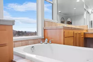 5866 Sailing Hawk Ave, Santa Rosa, CA 95409 - Photo 26