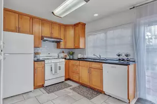 35 Marla Dr, American Canyon, CA 94503 - Photo 6