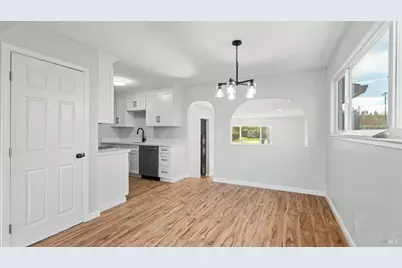 70 Manzanita Drive, Vacaville, CA 95688 - Photo 6