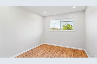 70 Manzanita Drive, Vacaville, CA 95688 - Photo 14