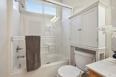 384 Mark West Commons Circle, Santa Rosa, CA 95403 - Photo 34