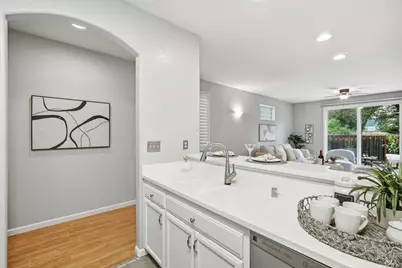 384 Mark West Commons Circle, Santa Rosa, CA 95403 - Photo 10