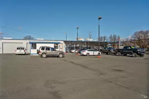 1120 S State St, Ukiah, CA 95482 - Photo 8