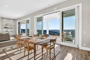 9110 Chalk Hill Rd, Healdsburg, CA 95448 - Photo 16