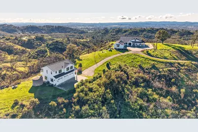 9110 Chalk Hill Road, Healdsburg, CA 95448 - Photo 2