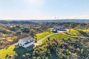 9110 Chalk Hill Rd, Healdsburg, CA 95448 - Photo 2