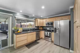 113 Richard Pl, Vacaville, CA 95687 - Photo 14