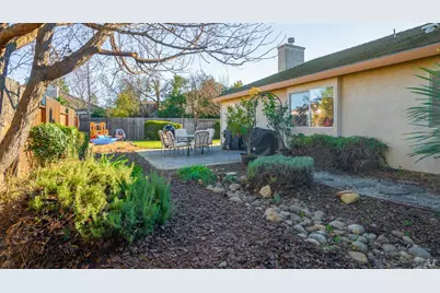 715 Wiegand Way, Dixon, CA 95620 - Photo 40