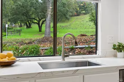 4 Hummingbird Way, Novato, CA 94949 - Photo 18