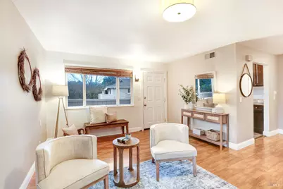 72 Plumas Circle #A, Novato, CA 94947 - Photo 4