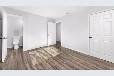 239 Deodara Street, Vacaville, CA 95688 - Photo 22