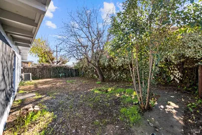 239 Deodara Street, Vacaville, CA 95688 - Photo 40