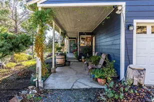 210 Bourbon Ln, Ukiah, CA 95482 - Photo 22