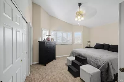 206 Windjammer Court, Vacaville, CA 95687 - Photo 24