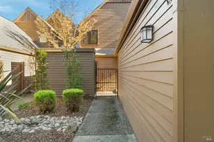 3316 Parker Hill Rd, Santa Rosa, CA 95404 - Photo 4